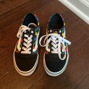 Vans Rainbow Checkerboard low top sneakers, Size 1 (runs small!)